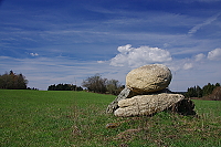 Kameny na louce